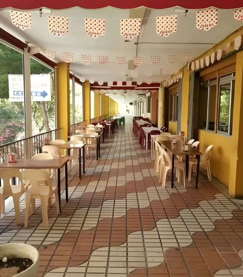 terraza-del-bar-cafeteria